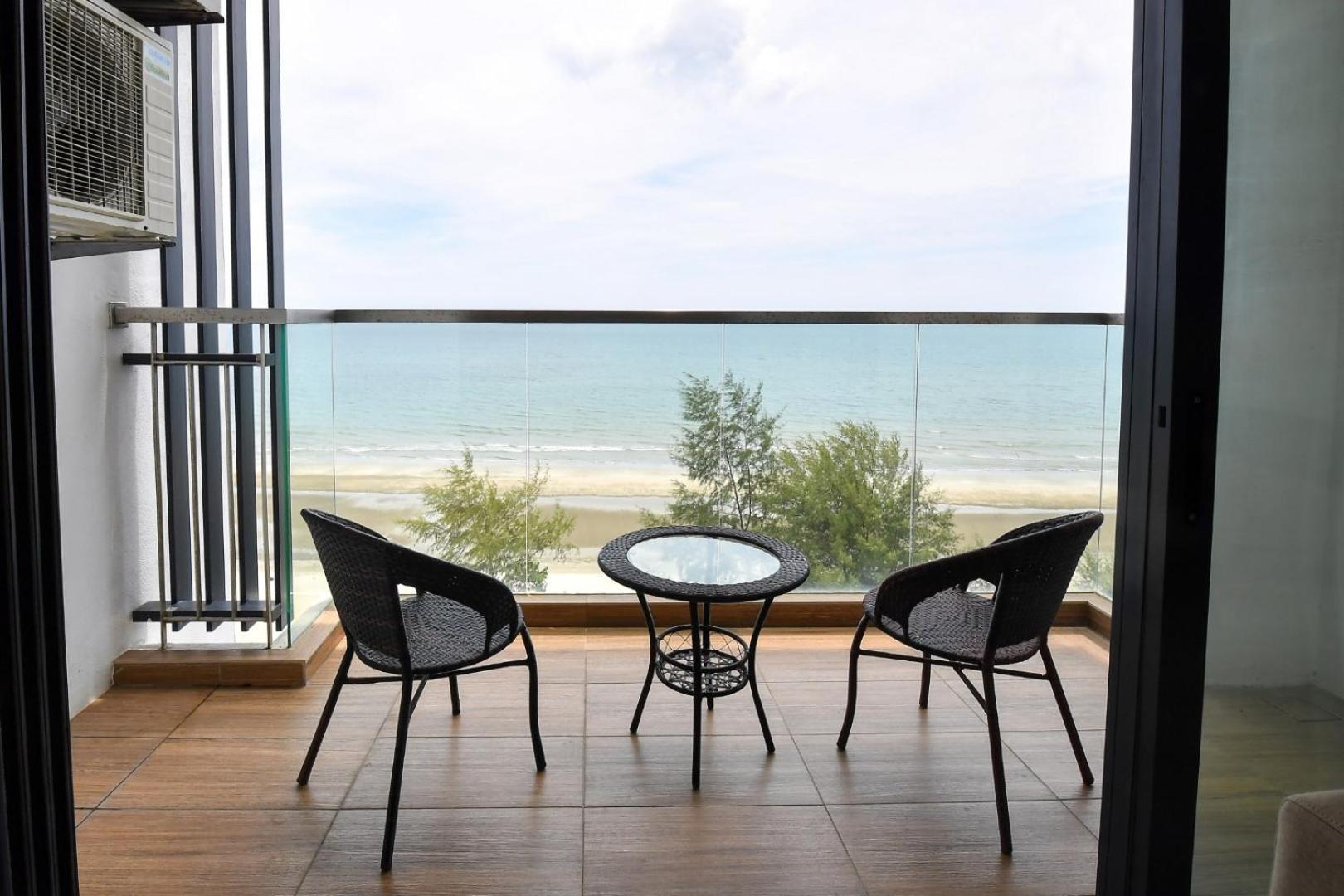 Apartment Timurbay Seafront By Thm