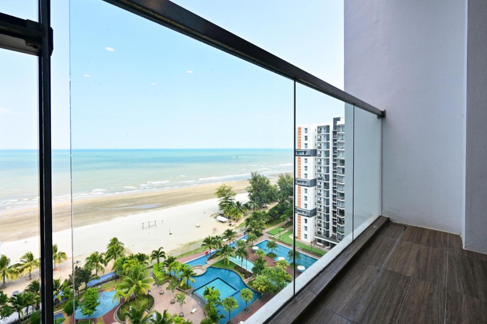 Timurbay Seafront By Thm Apartment Kuantan